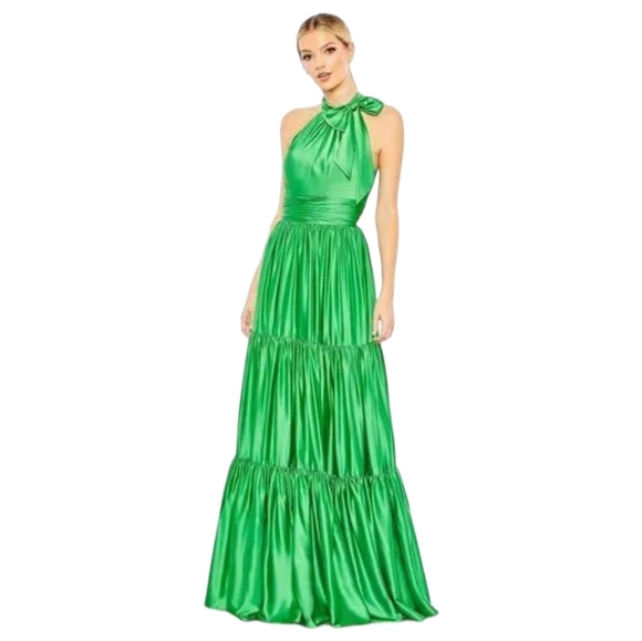 Mac Duggal 50658 Green Satin Tiered Sleeveless Halter Gown Plus‎ Size 24 NWT